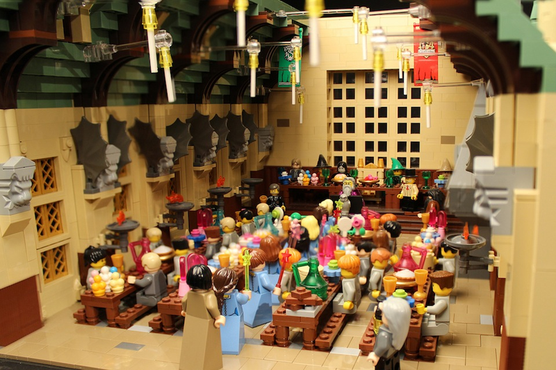 Illustration for article titled This LEGO Hogwarts includes everything from Snape's classroom to the Chamber of Secrets
